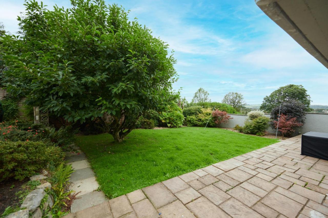 Sea Gem- Beautiful Family Home With Stunning Sea Views & Garden Тенби Экстерьер фото